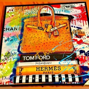 Luxury Wall Art! One of a kind💎